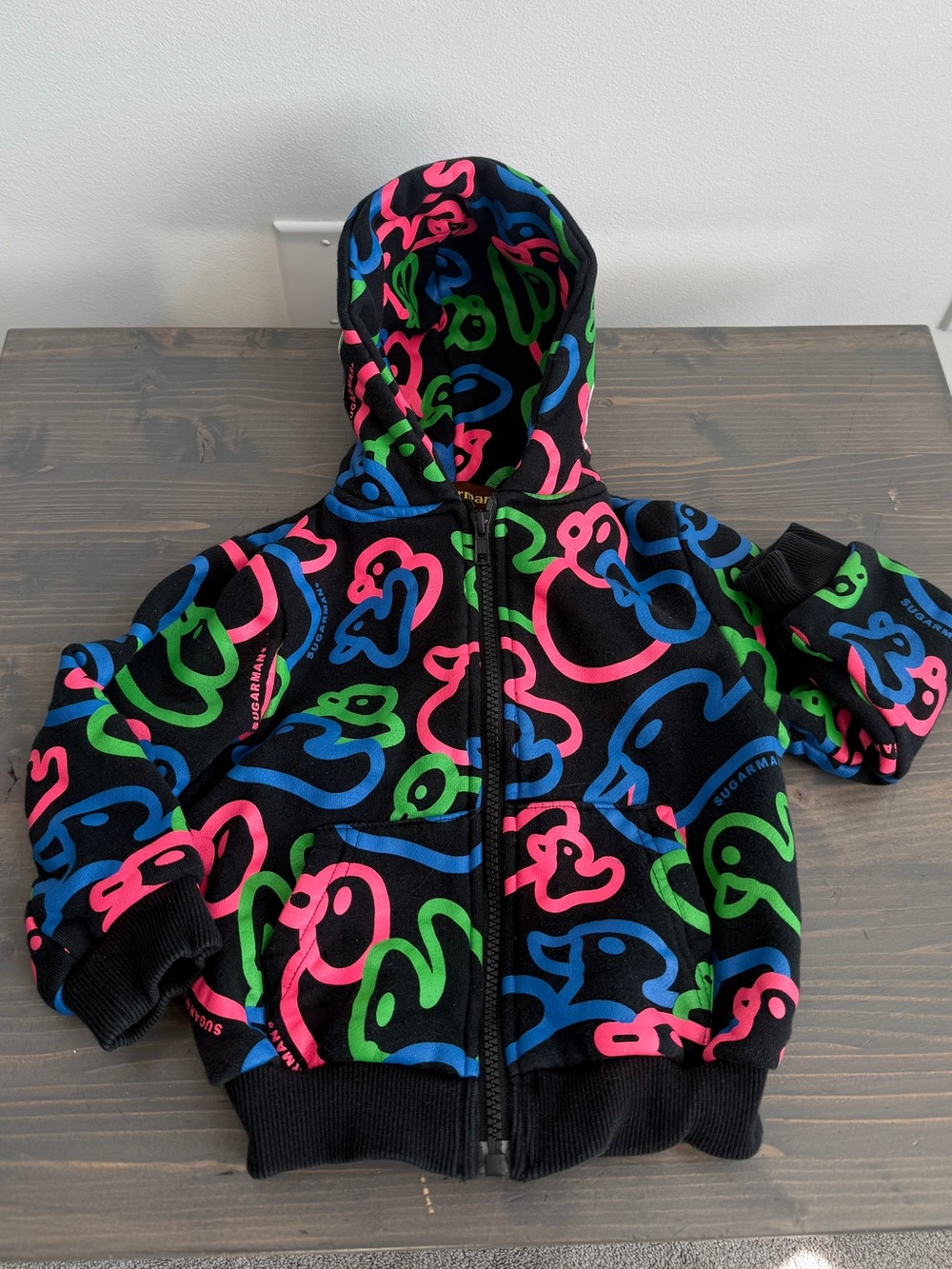 Sugarman baby zip up hoodie - neon rubber duckies
Size 1